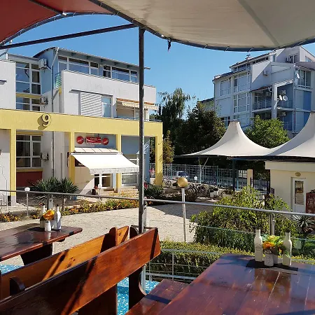 елит 3 Elit 3 Apartamento *